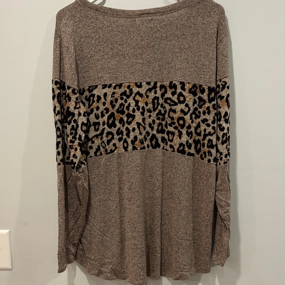 Maurices Brown Leopard Print Sweatshirt - Picture 4 of 4